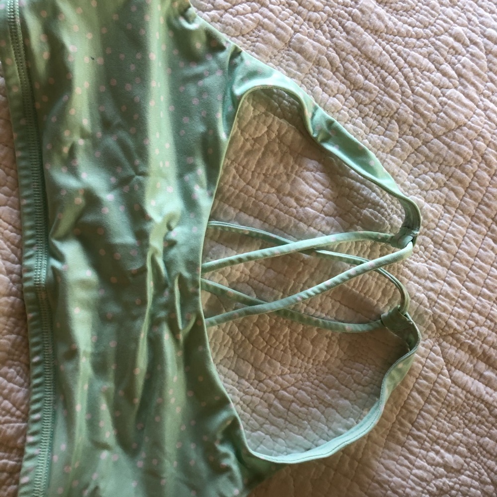 Green size 8 free to be bra